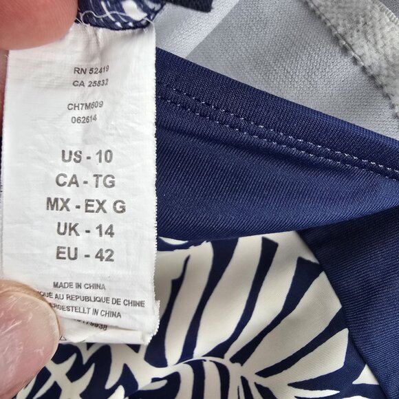 Chaps Womens Floral One-Piece Swimsuit Size 10 Blue & White - Picture 6 of 10